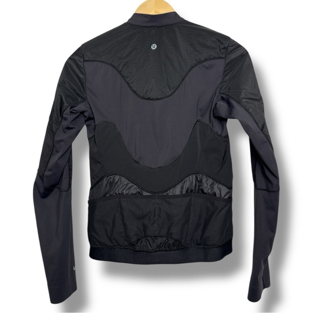 Lululemon Polar Pace Run Jacket - Picture 2 of 15